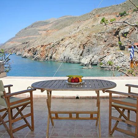On The Beach Apartments Khora Sfakion Ngoại thất bức ảnh