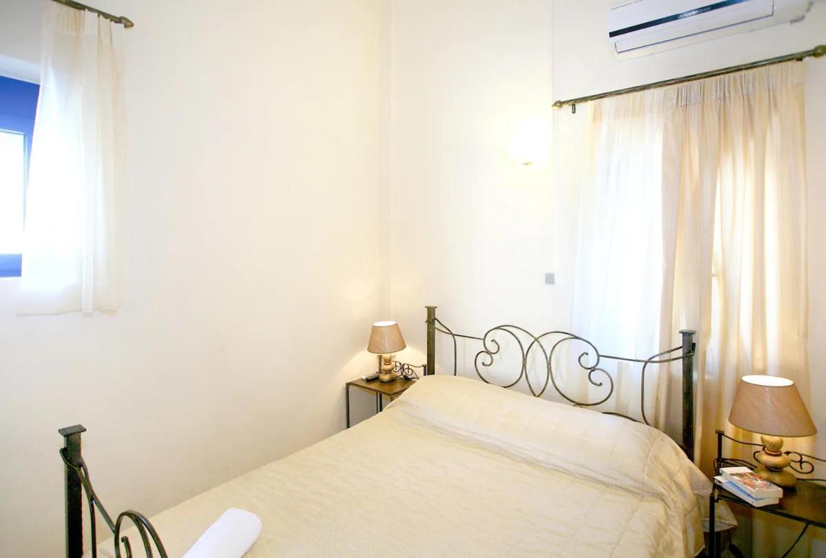 On The Beach Apartments Khora Sfakion Ngoại thất bức ảnh