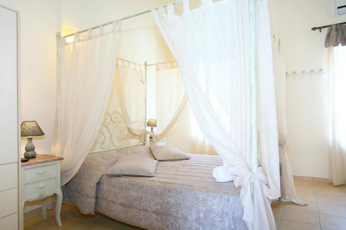 On The Beach Apartments Khora Sfakion Ngoại thất bức ảnh