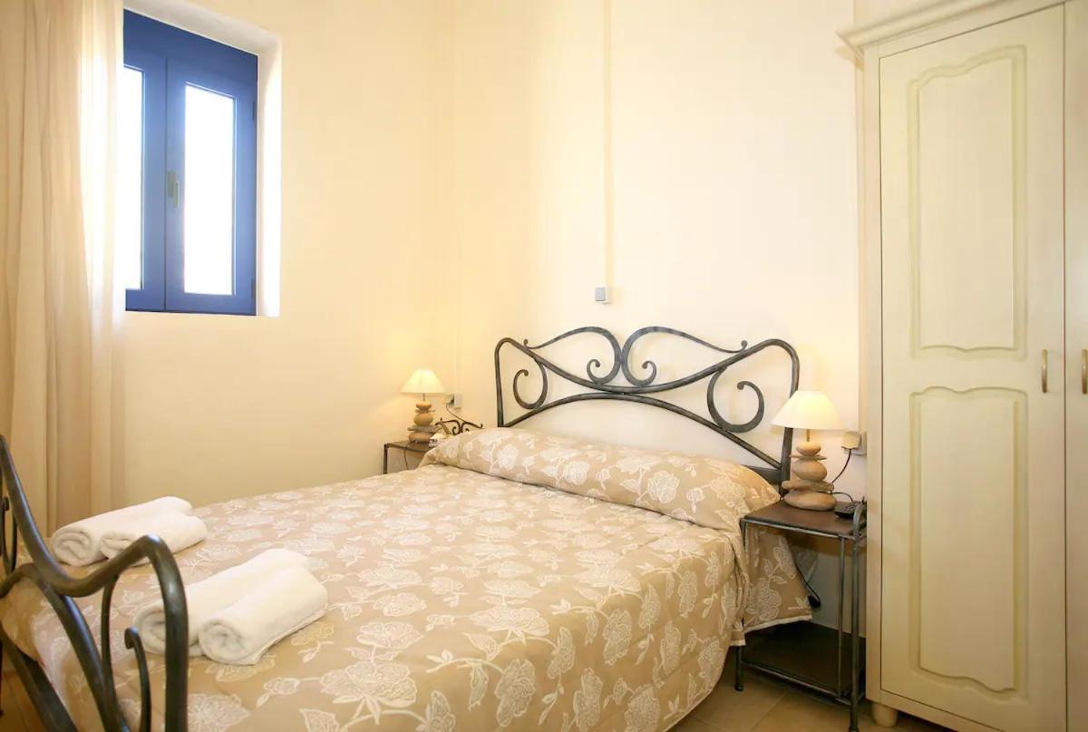 On The Beach Apartments Khora Sfakion Ngoại thất bức ảnh